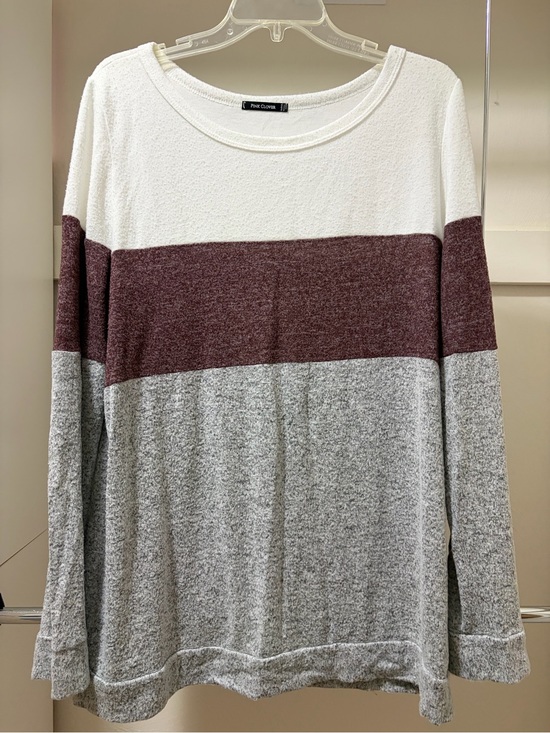 Pink Clover Sweaters - Pink Clover Triple-Block Crewneck Pullover - White, Burgundy & Gray